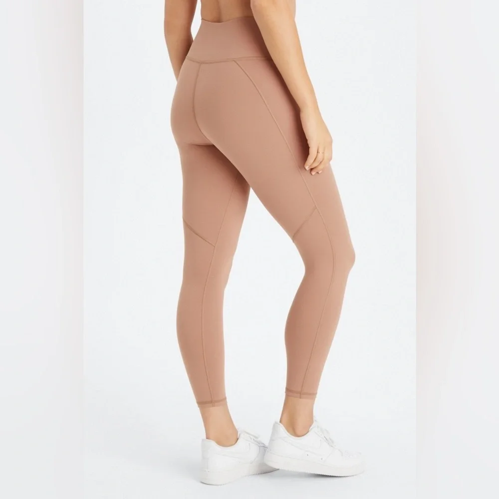 BNWT Fabletics Define PowerHold® High-Waisted 7/8 Legging - MEDIUM Pants - TEDDY - Picture 5 of 13